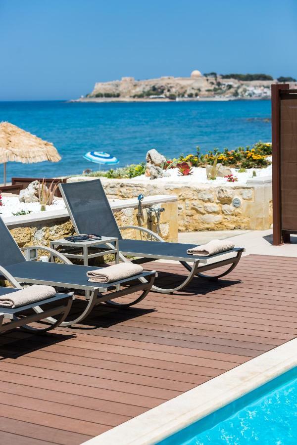 Espera Luxury Beach Front Residence With Pool & Bbq, By Thinkvilla Rétino Exterior foto